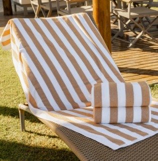 Toalha Listrada 400 gr